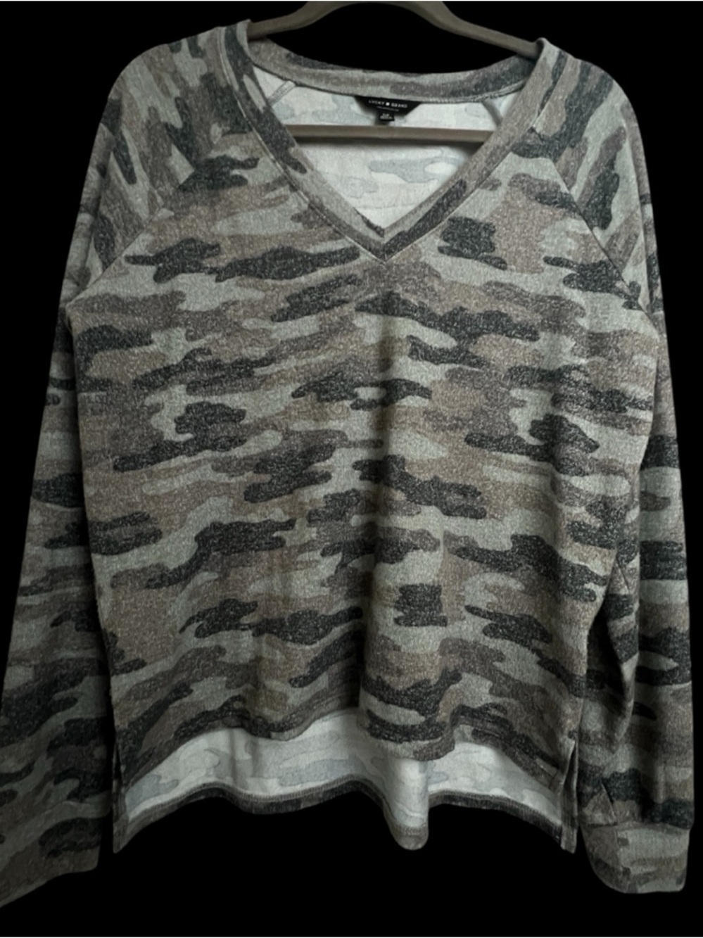 Lucky Brand Women's V-Neck Camo long sleeve Sweater in Gray and neutrals